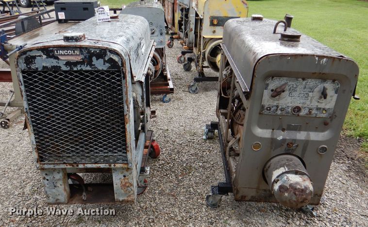 image for item DL3401 Lincoln SA200  welder