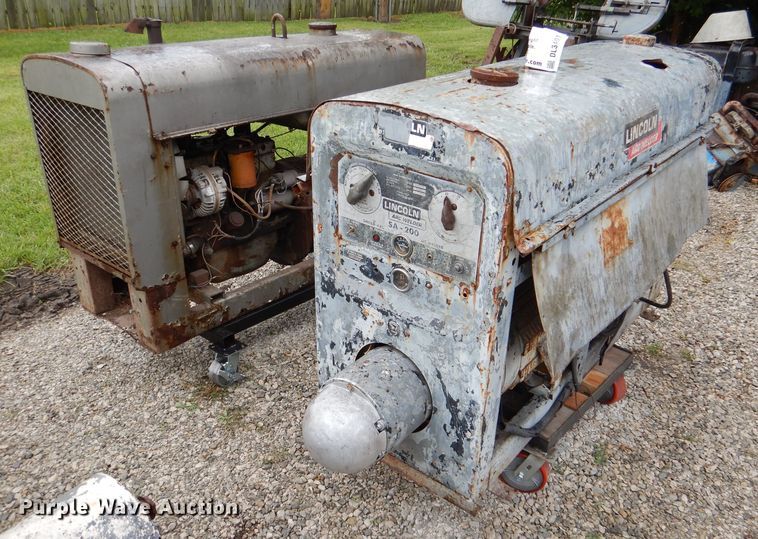 image for item DL3401 Lincoln SA200  welder