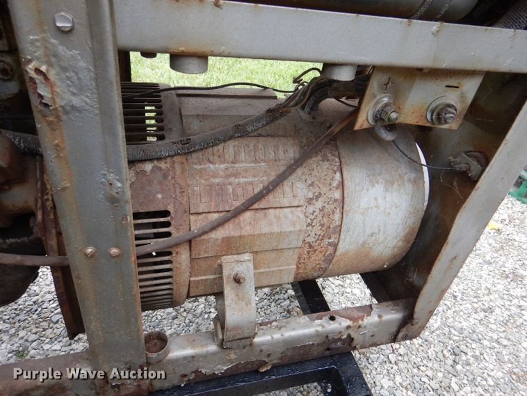 image for item DL3401 Lincoln SA200  welder