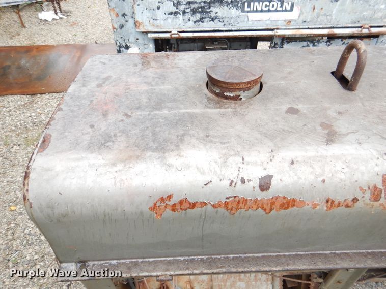 image for item DL3401 Lincoln SA200  welder