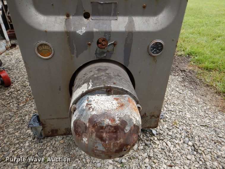 image for item DL3401 Lincoln SA200  welder