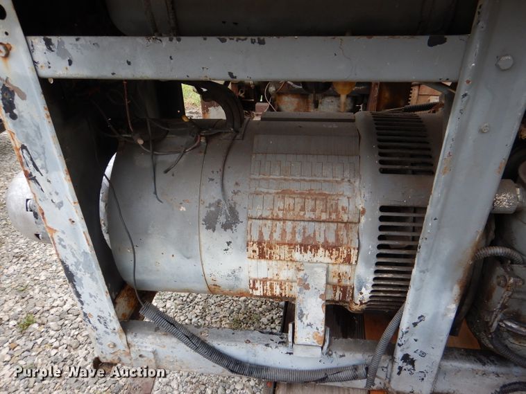 image for item DL3401 Lincoln SA200  welder