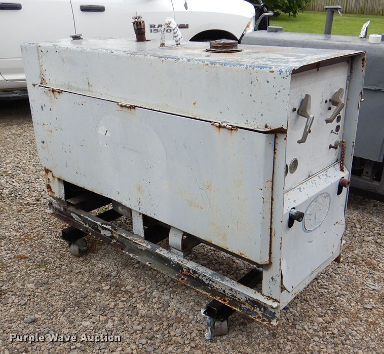 image for item DL3404 Miller BIG40G  welder