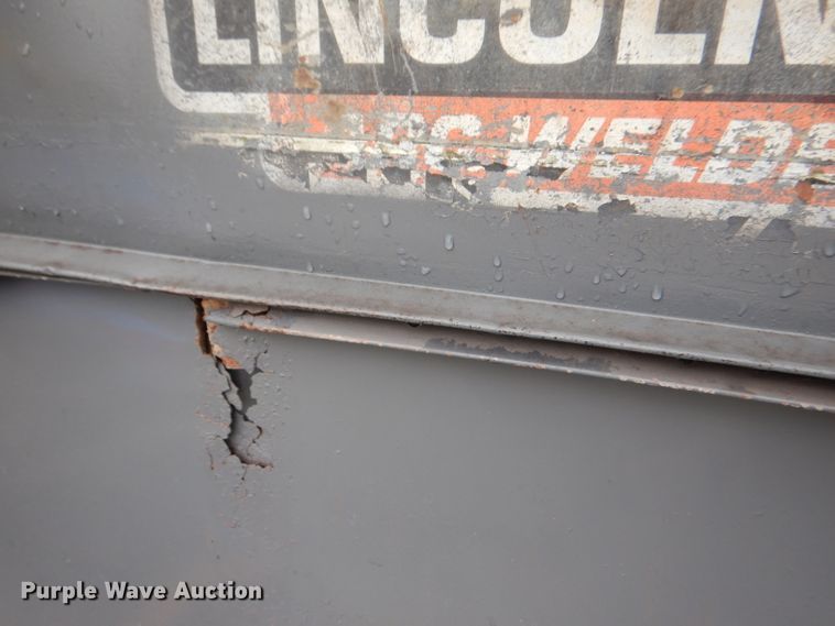 image for item DL3405 Lincoln SA200 Shorthood  welder