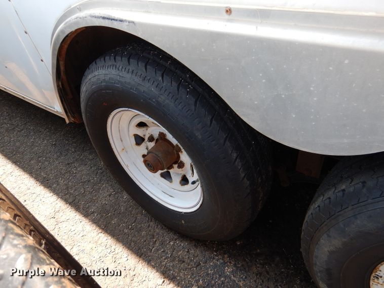 image for item DL8978 2008 Frontier 8524TAVN  enclosed cargo trailer