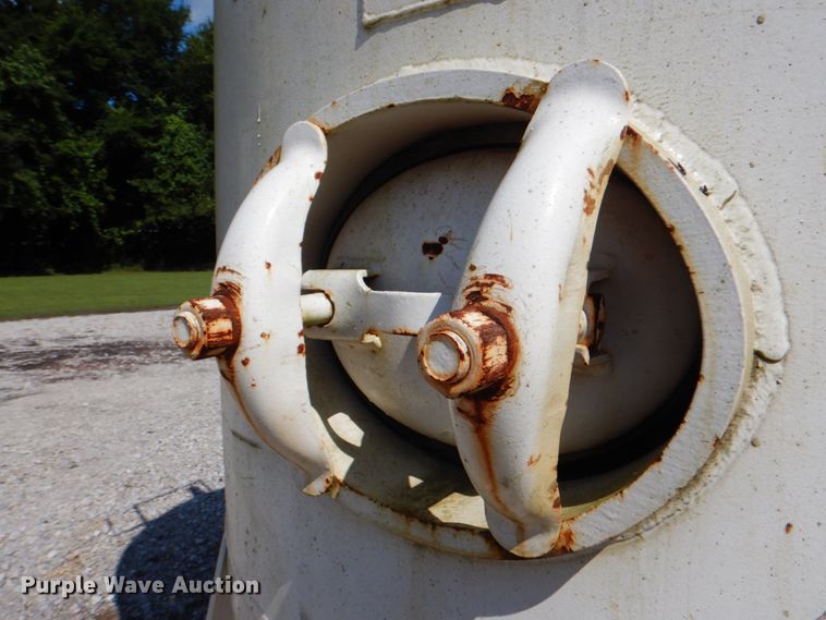 image for item DM3861 1989 Schmidt MFG. 1200F  sand blaster