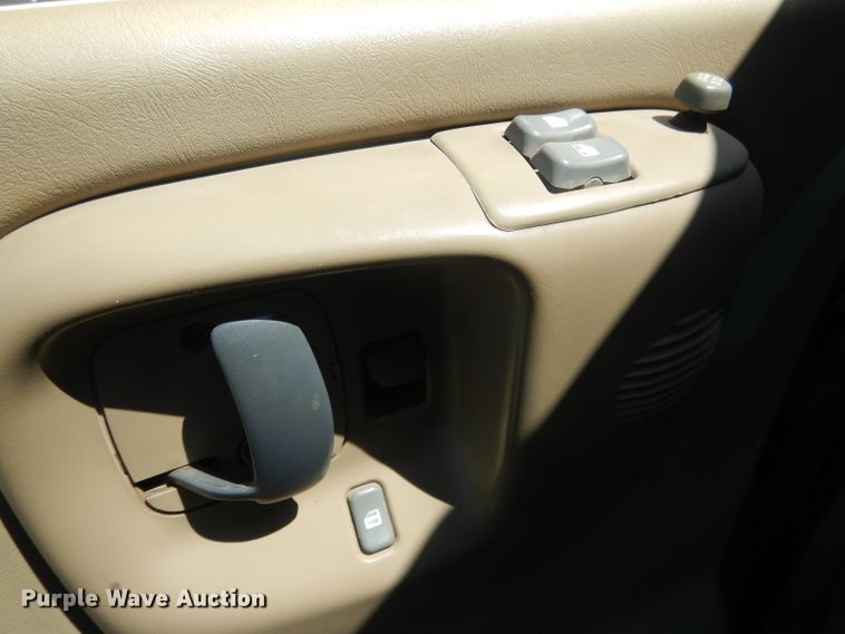 image for item FI9052 1999 Chevrolet Express 3500  van