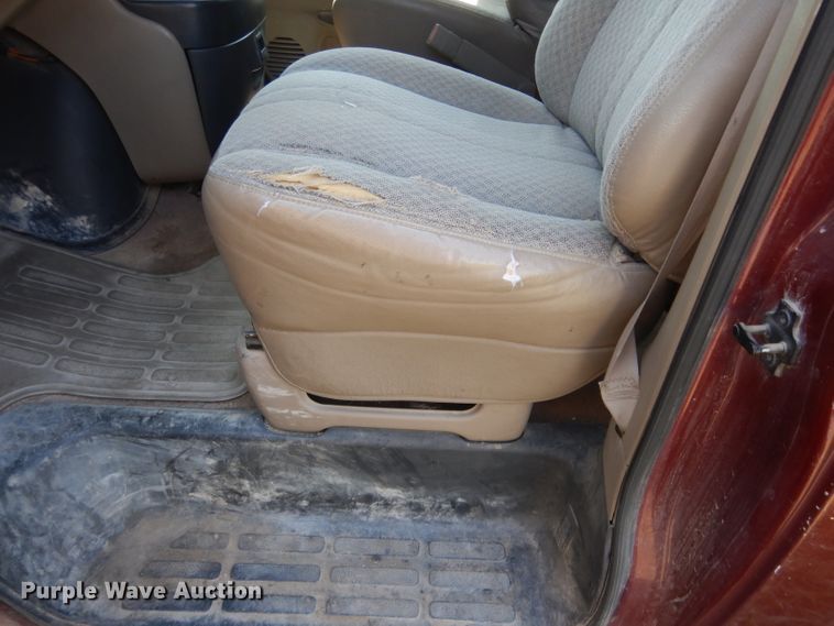 image for item FI9052 1999 Chevrolet Express 3500  van