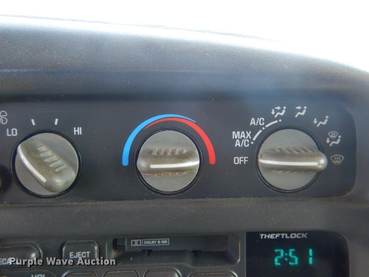 image for item FI9052 1999 Chevrolet Express 3500  van