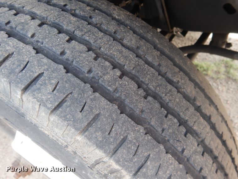 image for item FI9137 2009 Ford E450  shuttle bus