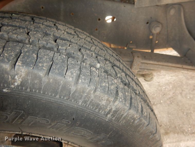 image for item FI9137 2009 Ford E450  shuttle bus