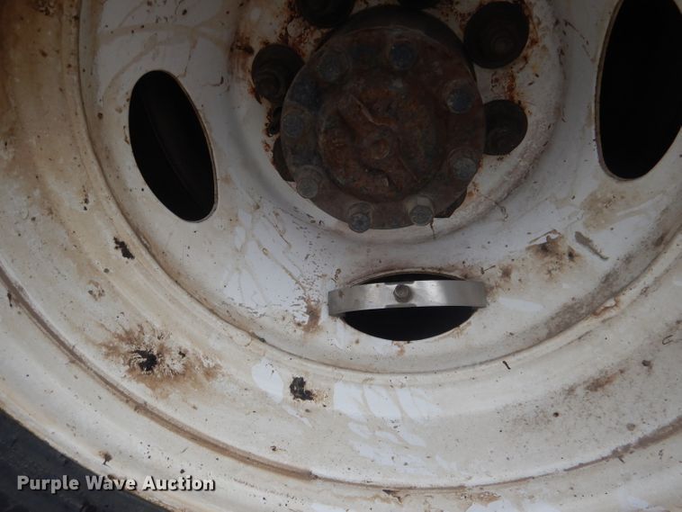 image for item FI9137 2009 Ford E450  shuttle bus