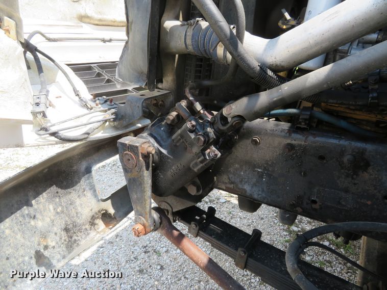 image for item FP9328 2000 Ford F750 Super Duty  flatbed truck