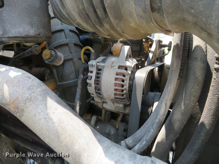 image for item FP9328 2000 Ford F750 Super Duty  flatbed truck