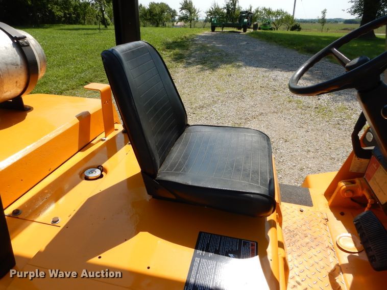 image for item HF9220 1991 Hyster H60XLM  forklift