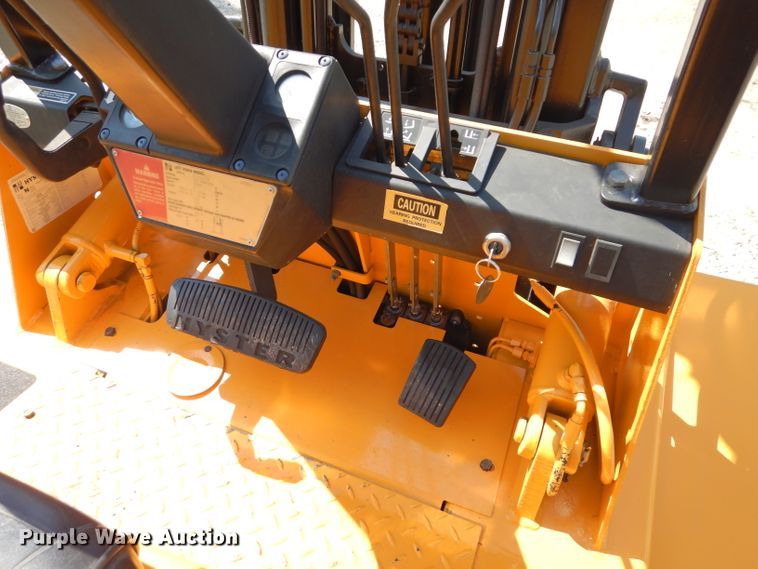 image for item HF9220 1991 Hyster H60XLM  forklift
