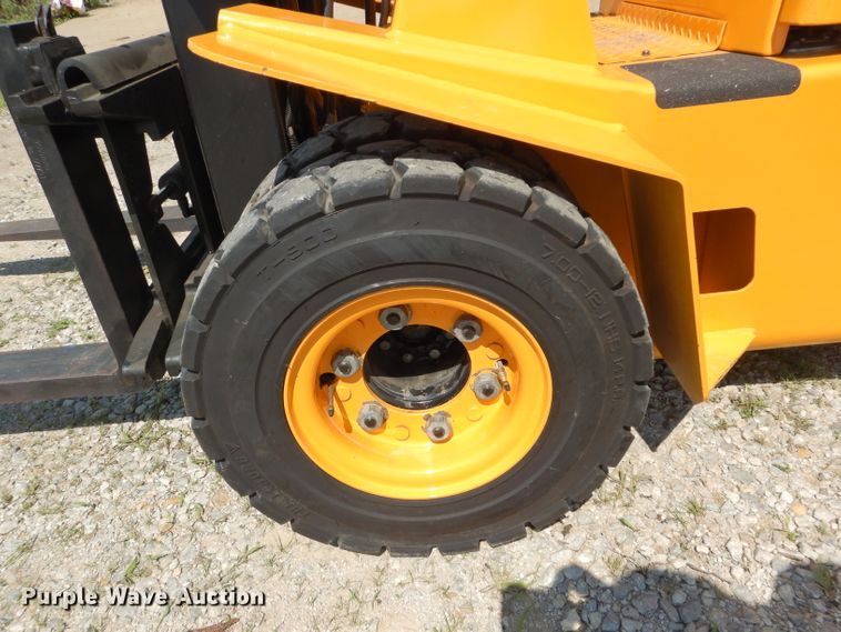 image for item HF9220 1991 Hyster H60XLM  forklift
