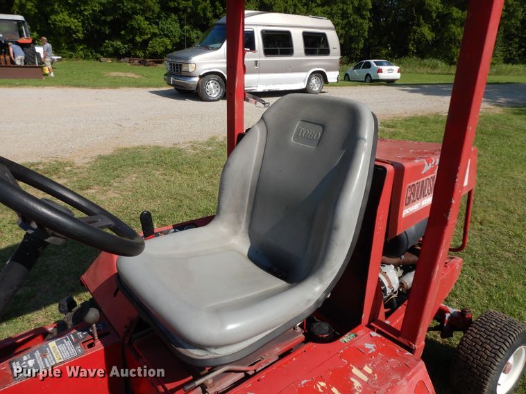 image for item HP9641 Toro Groundsmaster 322D  commercial turf mower