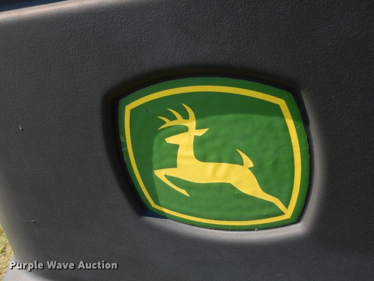 image for item HP9642 1999 John Deere 1600  commercial turf mower