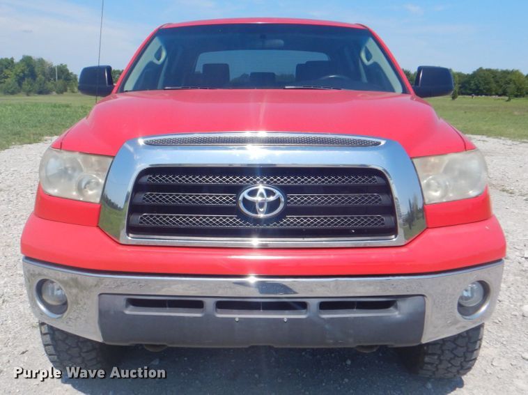 image for item HT9339 2008 Toyota Tundra  CrewMax pickup truck