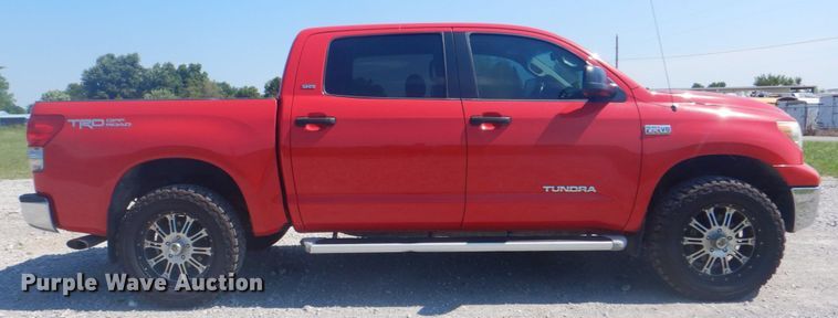 image for item HT9339 2008 Toyota Tundra  CrewMax pickup truck