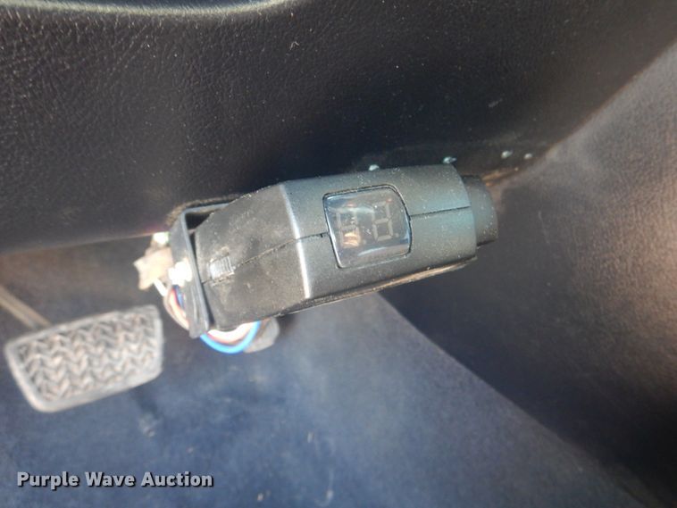 image for item HT9339 2008 Toyota Tundra  CrewMax pickup truck