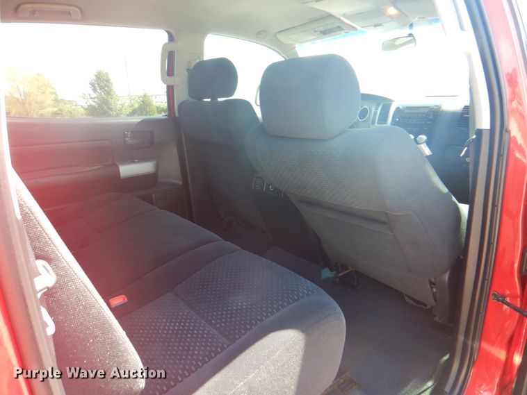 image for item HT9339 2008 Toyota Tundra  CrewMax pickup truck