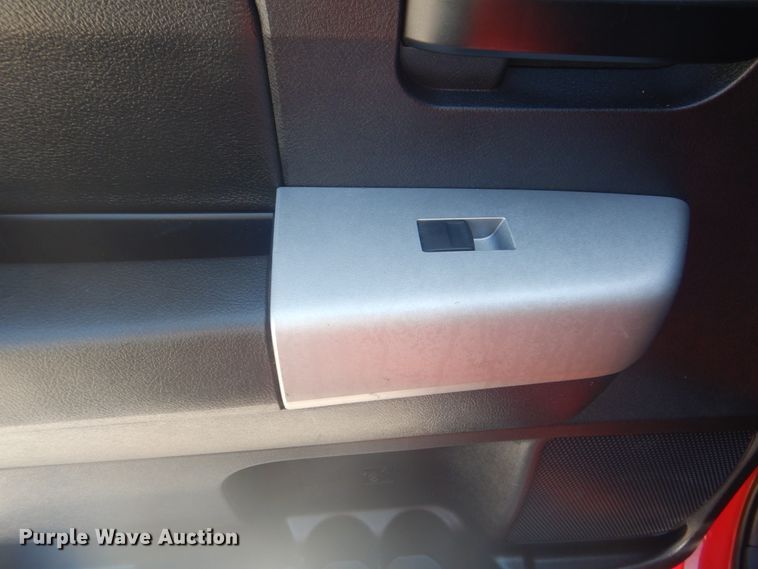 image for item HT9339 2008 Toyota Tundra  CrewMax pickup truck