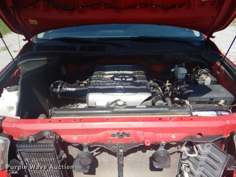 image for item HT9339 2008 Toyota Tundra  CrewMax pickup truck