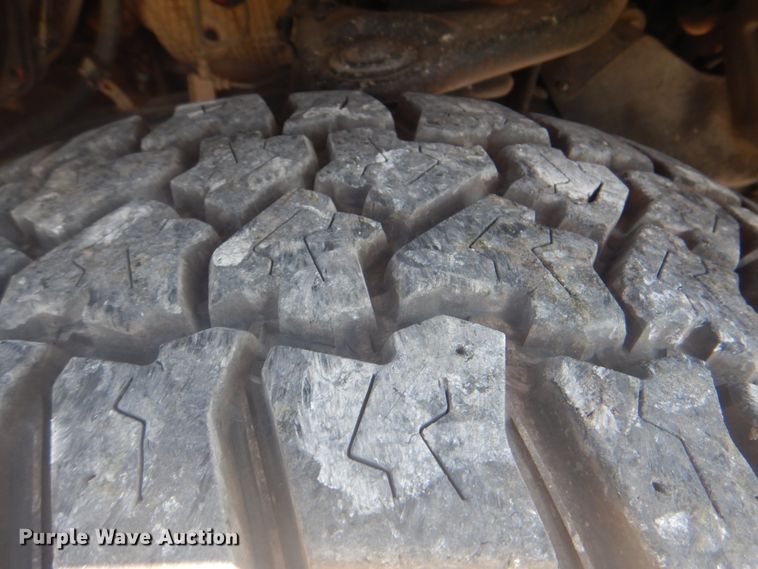 image for item HT9339 2008 Toyota Tundra  CrewMax pickup truck