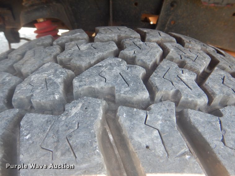 image for item HT9339 2008 Toyota Tundra  CrewMax pickup truck