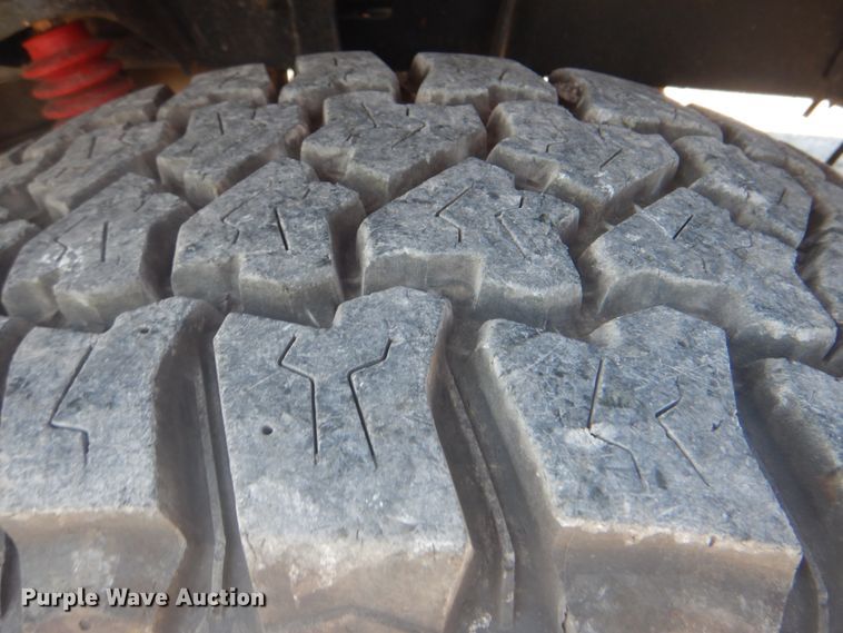 image for item HT9339 2008 Toyota Tundra  CrewMax pickup truck