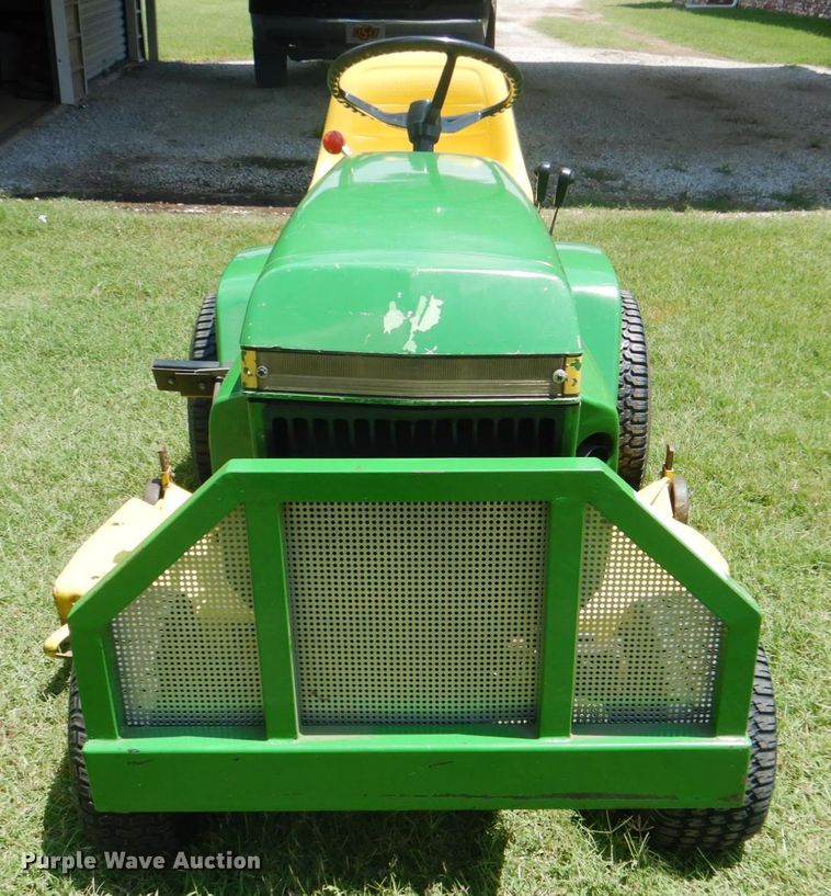 image for item IA9948 John Deere 317  lawn mower