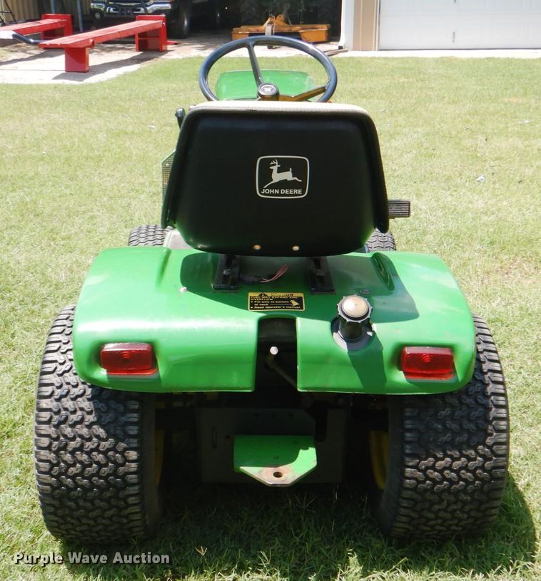 image for item IA9948 John Deere 317  lawn mower