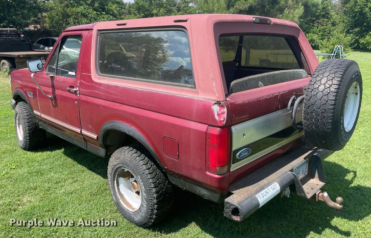 image for item IC9498 1994 Ford Bronco  SUV