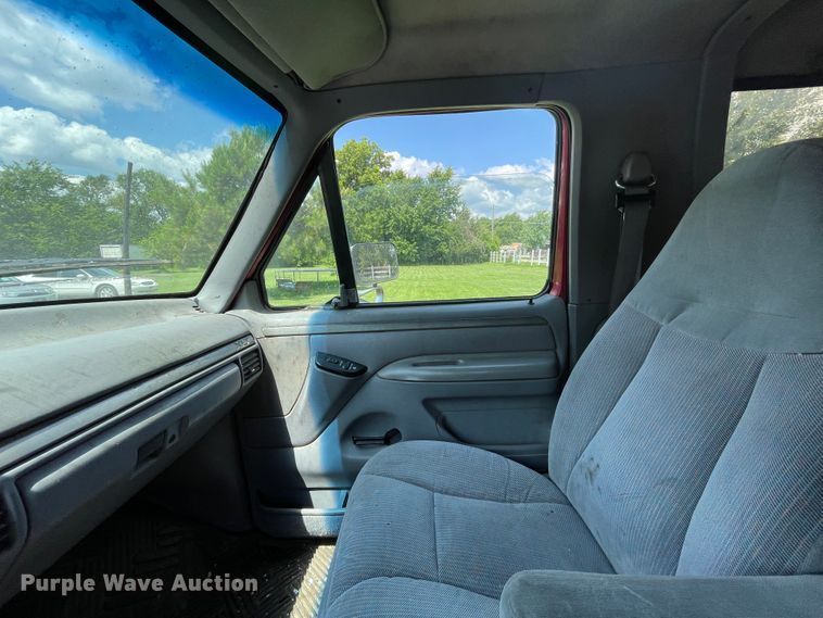 image for item IC9498 1994 Ford Bronco  SUV