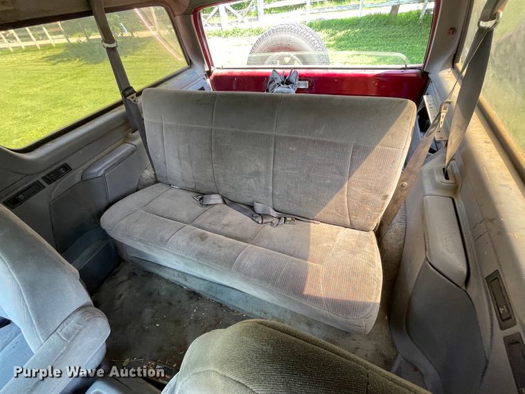 image for item IC9498 1994 Ford Bronco  SUV