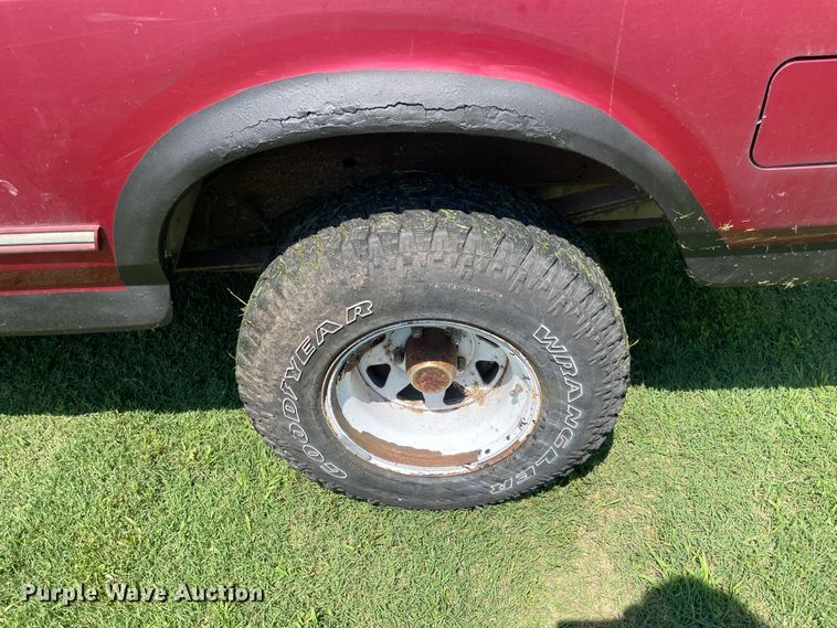 image for item IC9498 1994 Ford Bronco  SUV