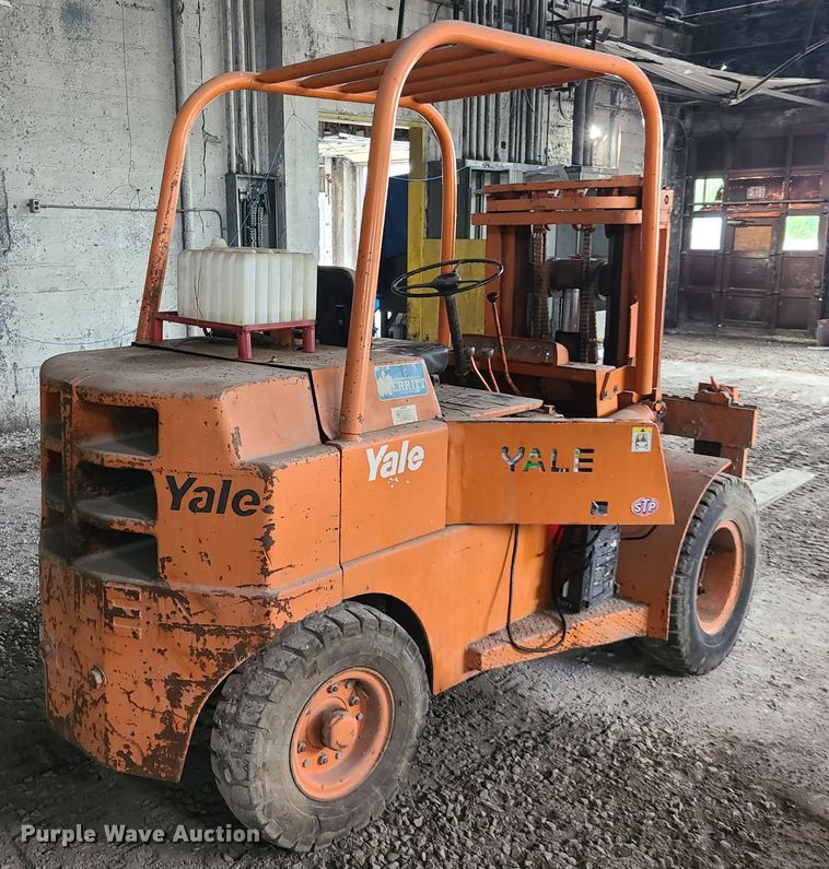 image for item IC9803 Yale G83P-GET-74  forklift