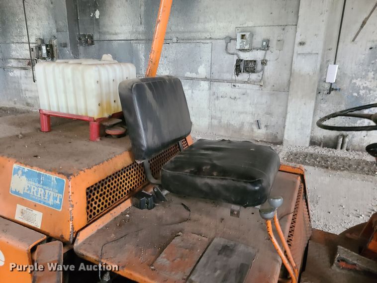 image for item IC9803 Yale G83P-GET-74  forklift