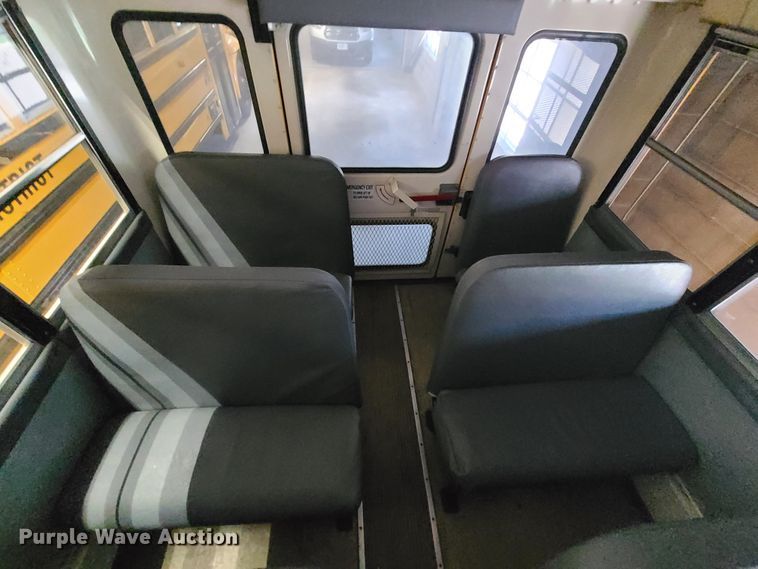 image for item IC9814 2006 International 3000CE  school bus