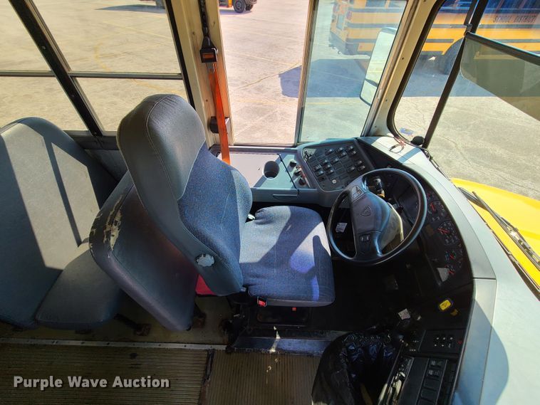 image for item IC9816 2006 International 3000CE  school bus