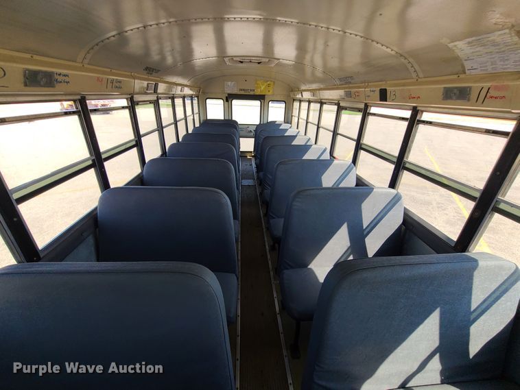 image for item IC9816 2006 International 3000CE  school bus