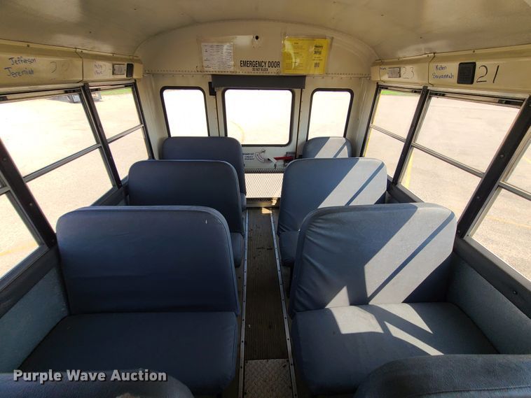 image for item IC9816 2006 International 3000CE  school bus