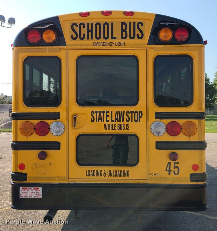image for item IC9817 2006 International 3000CE  school bus