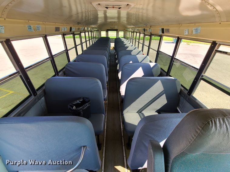 image for item IC9818 2006 International 3000CE  school bus