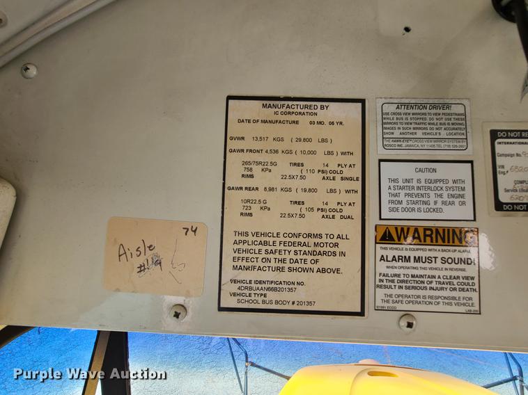 image for item IC9818 2006 International 3000CE  school bus