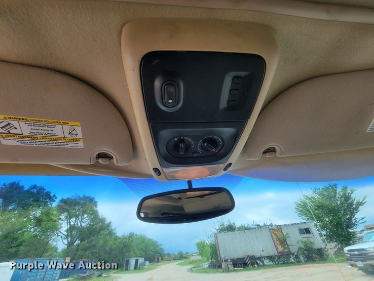 image for item IF9930 2004 Ford Explorer Limited  SUV