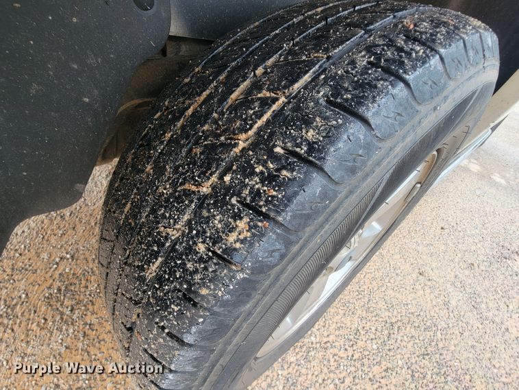 image for item IF9930 2004 Ford Explorer Limited  SUV