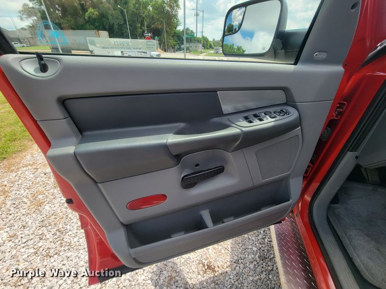 image for item IF9971 2008 Dodge Ram 1500  Quad Cab utility bed pickup truck